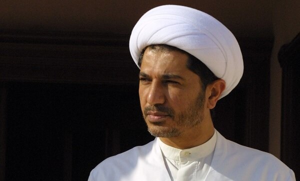 اعتراضات گسترده در بحرین و پیام تسلیت شیخ علی سلمان