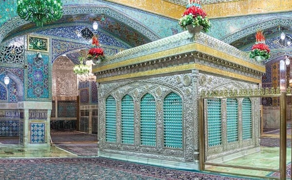 حضور امام رضا (ع) در ایران نقطه عطف در تاریخ تشیع بود