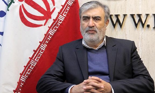 هیچ کس نمی‌تواند به بهانه دفاع از حقوق بشر در امور داخلی ایران دخالت کند