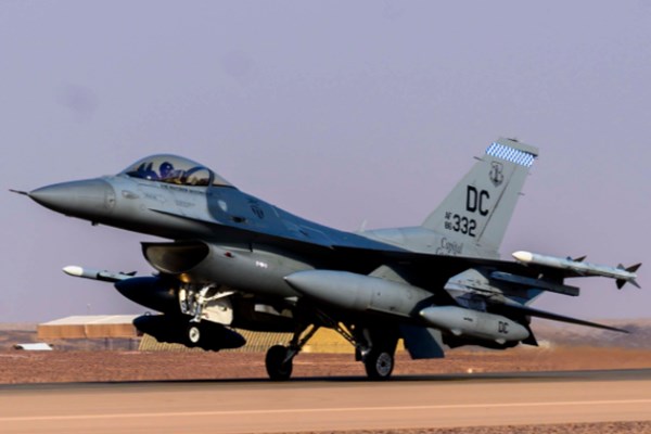 انتشار تصاویر استقرار جنگنده‌های آمریکایی در مهم‌ترین پایگاه این کشور در عربستان