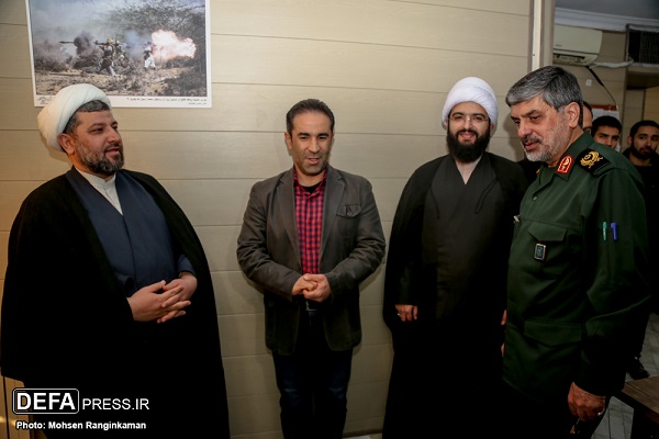 گزارشی از حضور مرحوم حجت‌الاسلام حسن نمازی در خبرگزاری دفاع مقدس+ فیلم و تصاویر