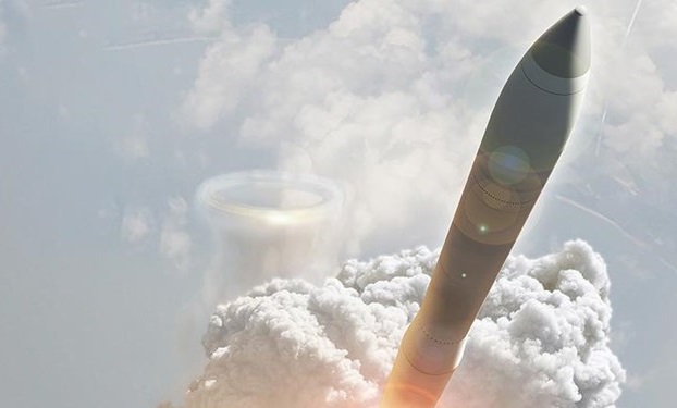 نیروی هوایی آمریکا موشک قاره پیما با قابلیت حمل کلاهک اتمی پرتاب کرد