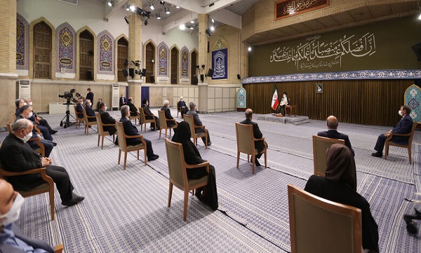 آخرین دیدار رئیس‌جمهور و هیئت دولت دوازدهم با رهبر معظم انقلاب اسلامی