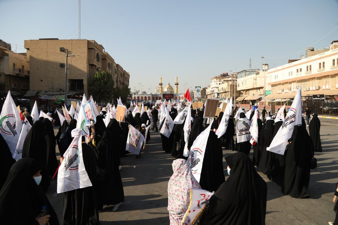 حرکت موکب بزرگ فرزندان شهدا در کربلا+ تصاویر