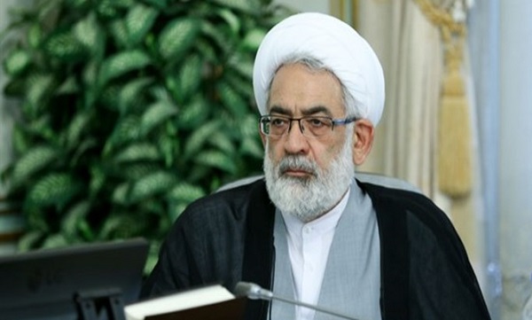 مراجعه به دفاتر رسمی برای ثبت نقل و انتقال خودرو ضروری نیست