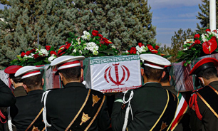 ایستادگی ملت ایران در برابر استکبار از برکات فرهنگ ایثار و شهادت است