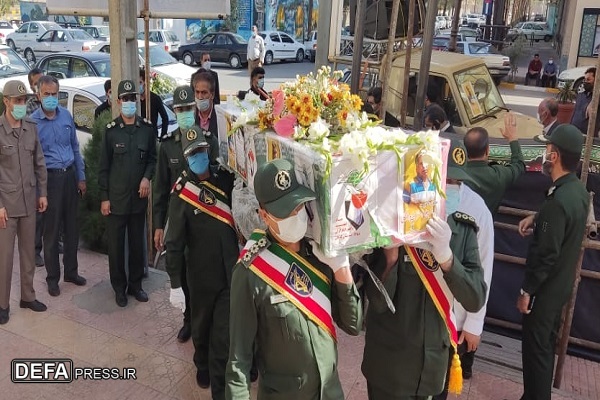 وداع با جانباز شهید «حسینی‌پور» در کرمان + تصاویر