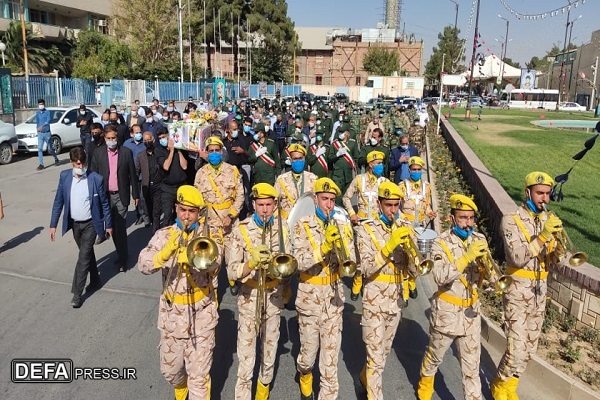 وداع با جانباز شهید «حسینی‌پور» در کرمان + تصاویر