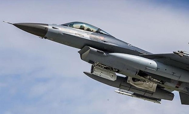 حمله جنگنده‌های اف-16 عراق به مخفیگاه داعش در دیالی