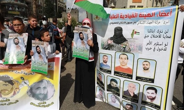 تظاهرات فلسطینیان کرانه باختری به نشانه همبستگی با اسرا