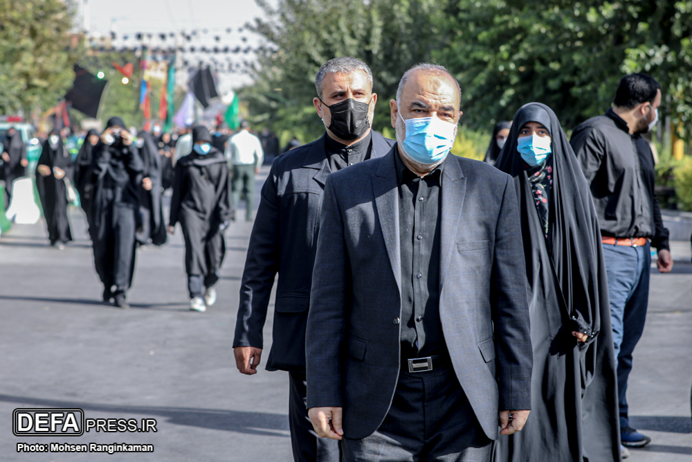 حضور فرمانده کل سپاه در مراسم راهپیمایی جاماندگان اربعین