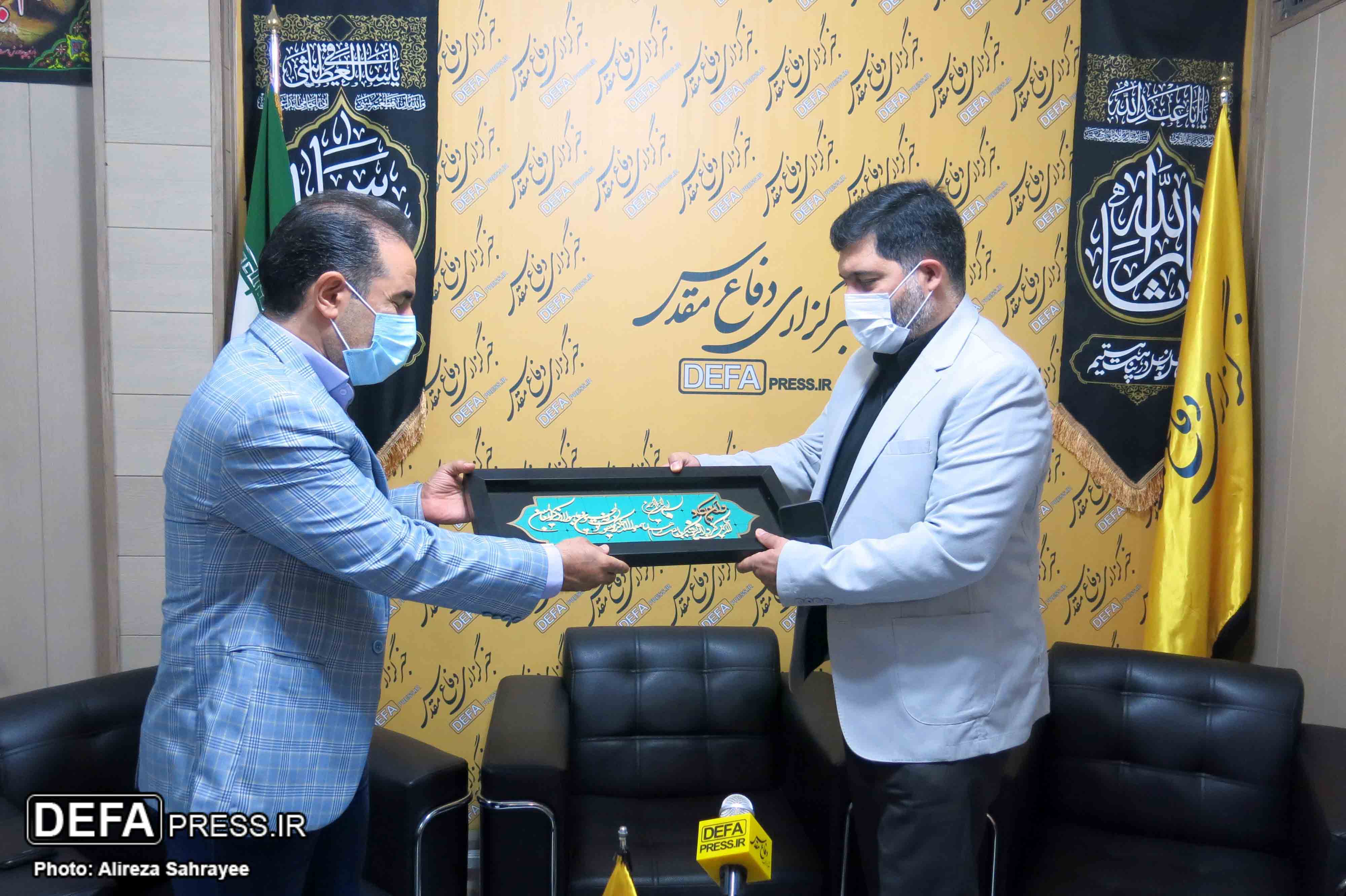 بازدید سخنگوی شورای اسلامی شهر تهران از خبرگزاری دفاع مقدس + تصاویر