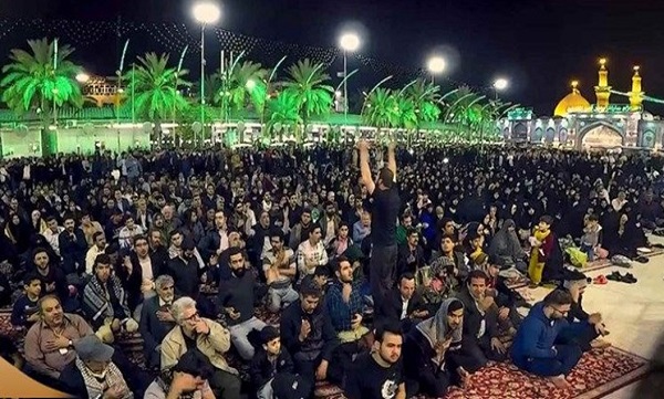 ایرانیان در بین‌الحرمین عزاداری می‌کنند