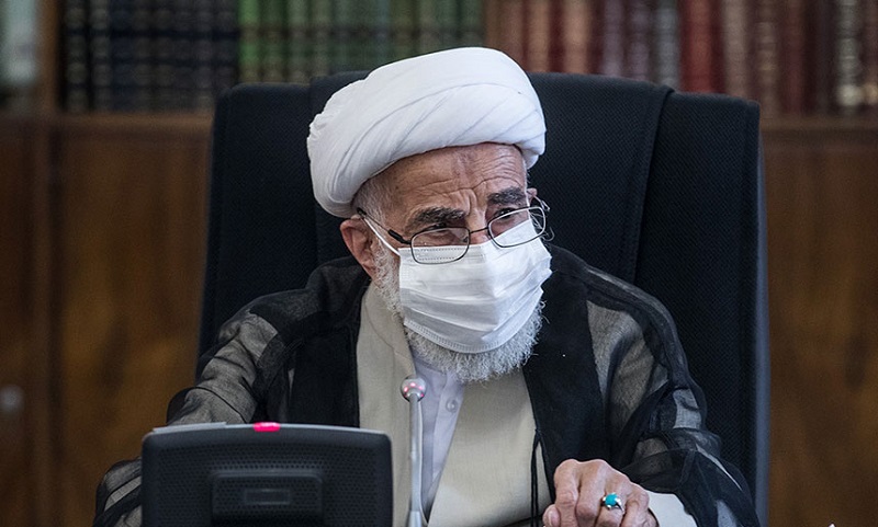 امام خامنه‌ای نسبت به مسائل امت اسلامی اشراف کامبل دارند