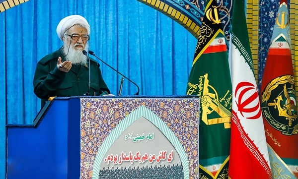 آیت‌الله موحدی‌کرمانی: رئیس قوه قضائیه دلسوز و ولایی است