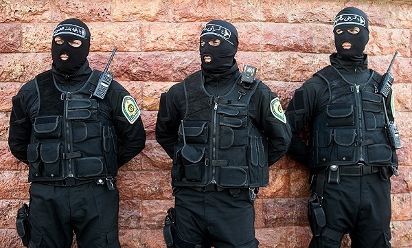 ‌انهدام یک تیم تروریستی در خوزستان/ بازداشت عوامل حمله مسلحانه به گشت انتظامی ماهشهر‌
