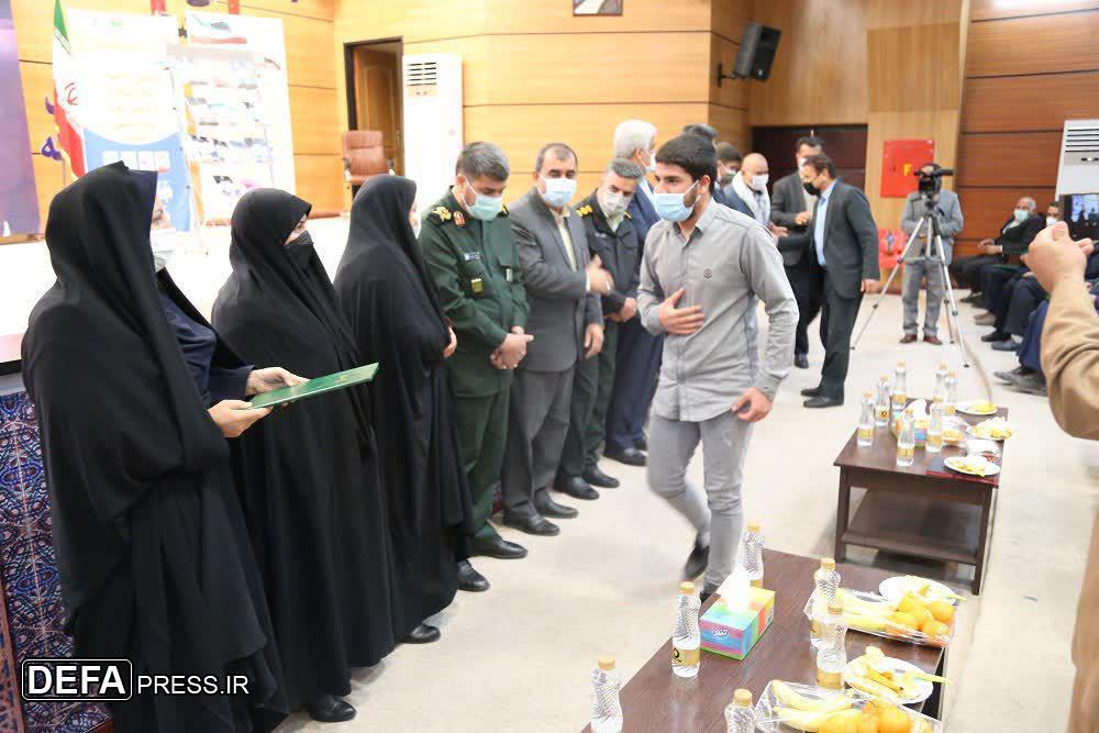 برگزیدگان جشنواره «من افتخار می‌کنم» در کهگیلویه و بویراحمد تجلیل شدند + تصاویر