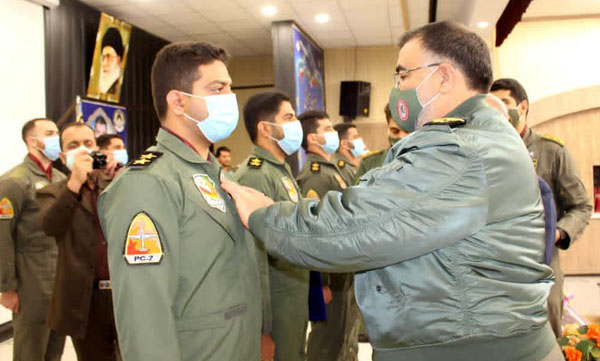 برگزاری آیین دانش‌آموختگی خلبانان در پایگاه هوایی «شهید بابایی»