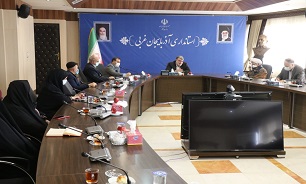 خانواده معظم شهدا و ایثارگران صاحبان اصلی انقلاب اسلامی هستند