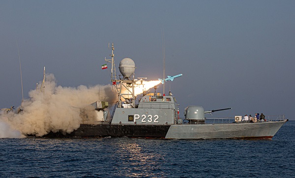 نیروی دریایی ارتش حافظ منافع ایران در آب‌های بین‌المللی است