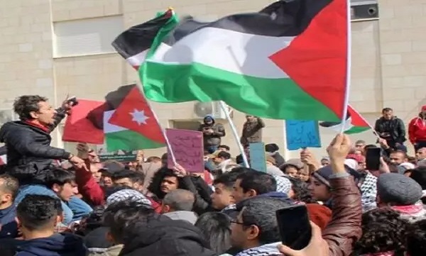 اردنی ها خشم خود را از توافقات امان با تل آویو اعلام کردند