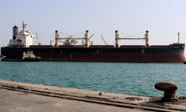 تعلل ائتلاف سعودی در آزادسازی کشتی‌های نفتی یمن ادامه دارد
