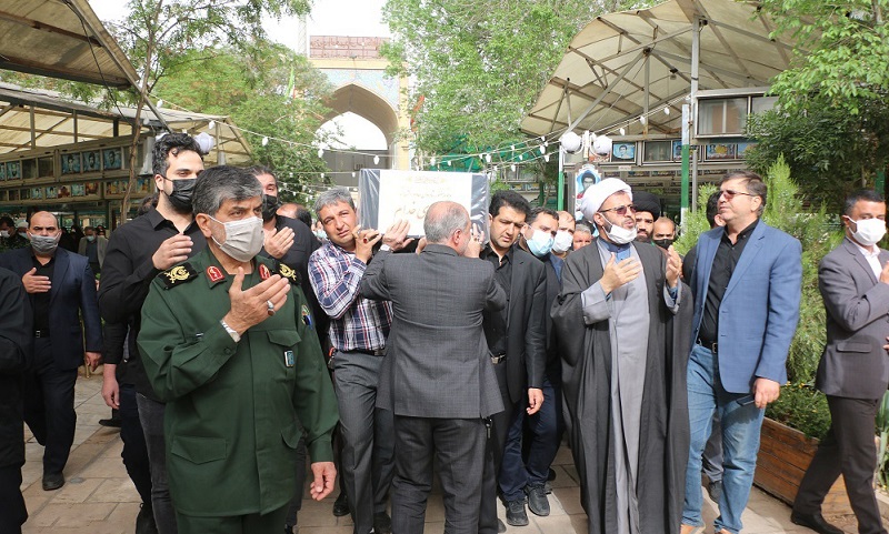 مراسم تشییع پیکر حاج «مهدی خدام» در قم برگزار شد