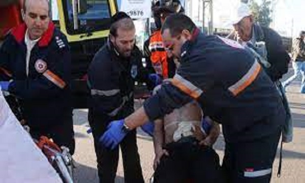 یک پلیس صهیونیست با ضربات چاقو در عسقلان زخمی شد