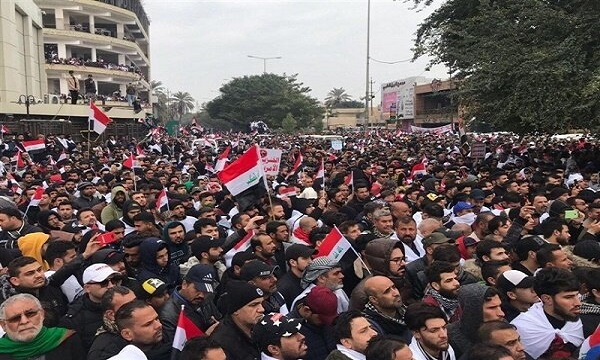 مردم عراق در نقاط مختلف علیه فرقه انحرافی «الصرخی» تظاهرات کردند
