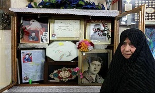 آزادی یک زندانی همدانی با هزینه‌های افطاری مادر شهید «سماواتی»
