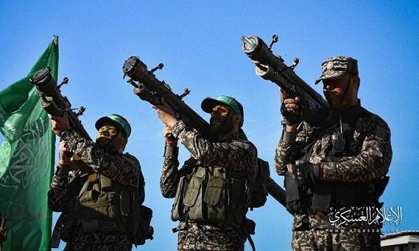 شلیک موشک دوش پرتاب مقاومت فلسطین/ صهیونیست‌ها فرار کردند