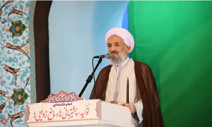 اقتصاد دانش بنیان را جایگزین اقتصاد سنتی نفت محور کنیم