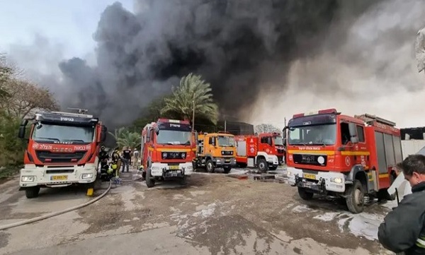 آتش‌سوزی گسترده در منطقه صنعتی در سرزمین‌های اشغالی