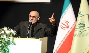 ملت ایران با مقاومت از گردنه‌های سخت عبور می‌کند