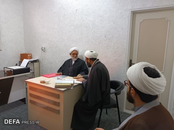تبیین نقش حوزه‌های علمیه در موزه آرایی انقلاب اسلامی و دفاع مقدس