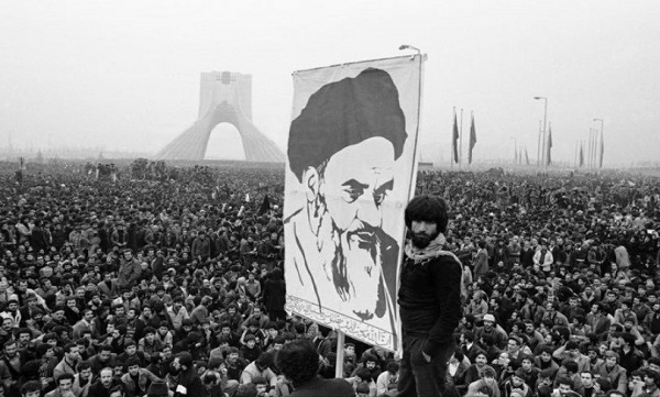 پیروزی انقلاب اسلامی؛ نتیجه مقاومت ملت ایران