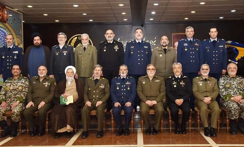 برگزاری نشست هماهنگی فرماندهان و مسئولان عالی‌رتبه ارتش