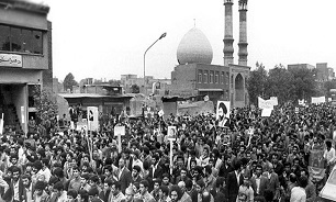 خاطره‌گویی یادگاران انقلاب در مساجد خراسان جنوبی
