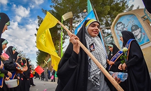 برگزاری طرح «ساکنان نور» ویژه خادمان راهیان نور در یادمان شهدای هویزه