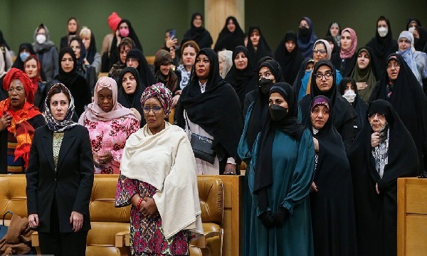 واسطه گری کنگره «بانوان تاثیرگذار» در معرفی زن طراز اسلامی ایرانی