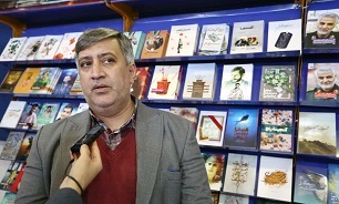 عرضه پرفروش‌ترین کتاب‌های انتشارات شهید کاظمی در ششمین نمایشگاه کتاب دین