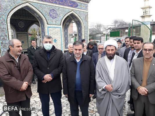 ادای احترام استاندار مازندران به گلزار شهدای بابل+ تصاویر