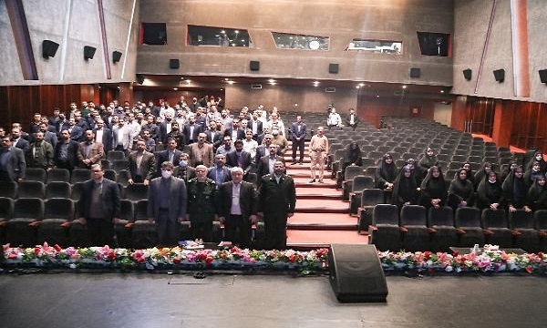 انتقال فرهنگ حماسه و جهاد، از اولویت‌های ماست
