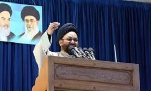 پیشرفت نظام و انقلاب اسلامی خاری بر چشم دشمنان