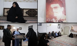 دیدار رئیس جهاددانشگاهی استان کرمان با خانواده جانباز شهید «ذونژند»