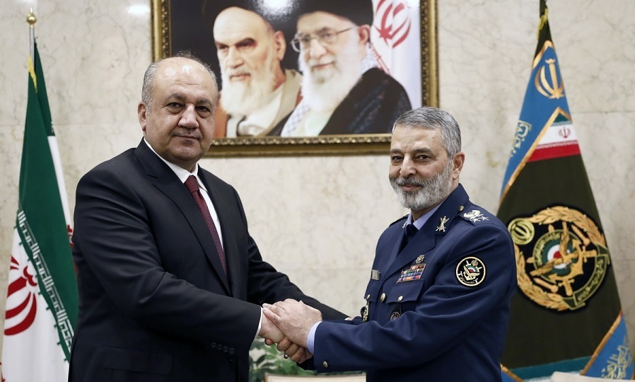 دیدار وزیر دفاع عراق با فرمانده کل ارتش جمهوری اسلامی ایران