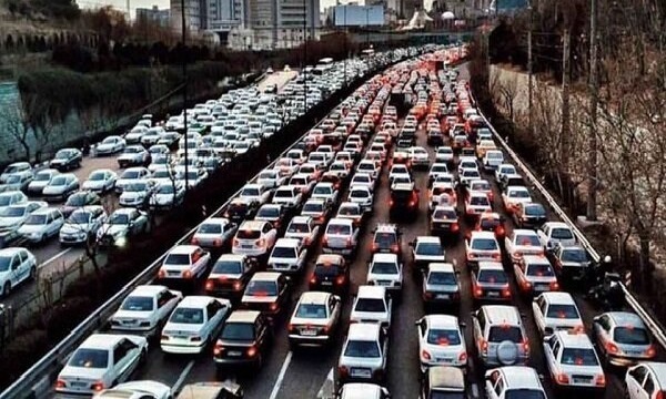 ۲۰ میلیون سفر روزانه در شهر تهران/ ضعف حمل و نقل عمومی