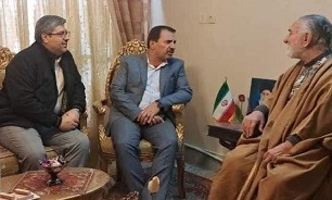 دیدار مدیرکل بنیاد استان البرز با خانواده‌های معظم شهدا و ایثارگران