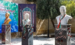 ضرورت فضاسازی سیمای شهر شیراز با تصاویر شهدا ///سیاست‌های خبری خبرگزاری رعایت نشده/// آقای رحمتی نظارت دقیق لطفا//