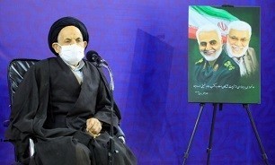 دشمن برای برداشتن نظام جمهوری اسلامی تلاش می‌کند